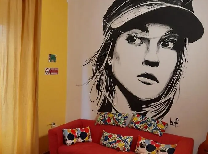 Pisa Train Station Hostel